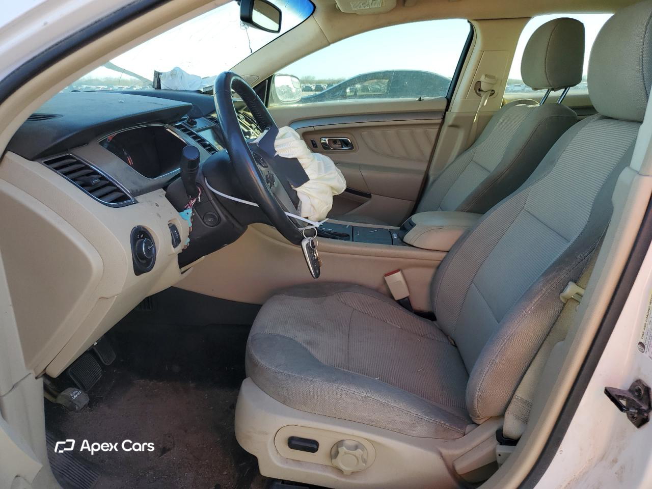 Ford Taurus 2015