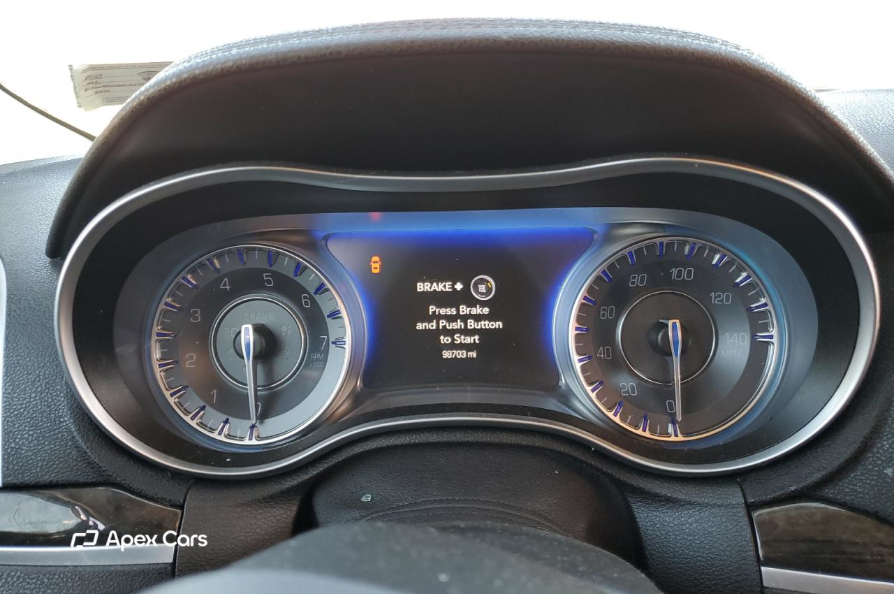 Chrysler 300 2016