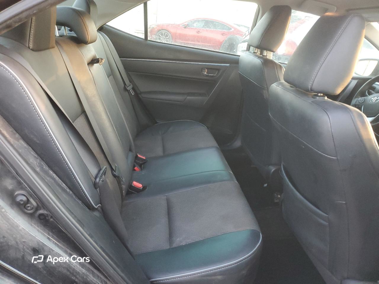 Toyota Corolla 2015
