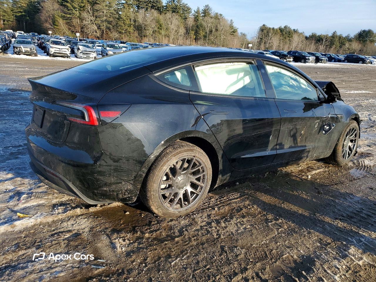 Tesla Model 3 2025