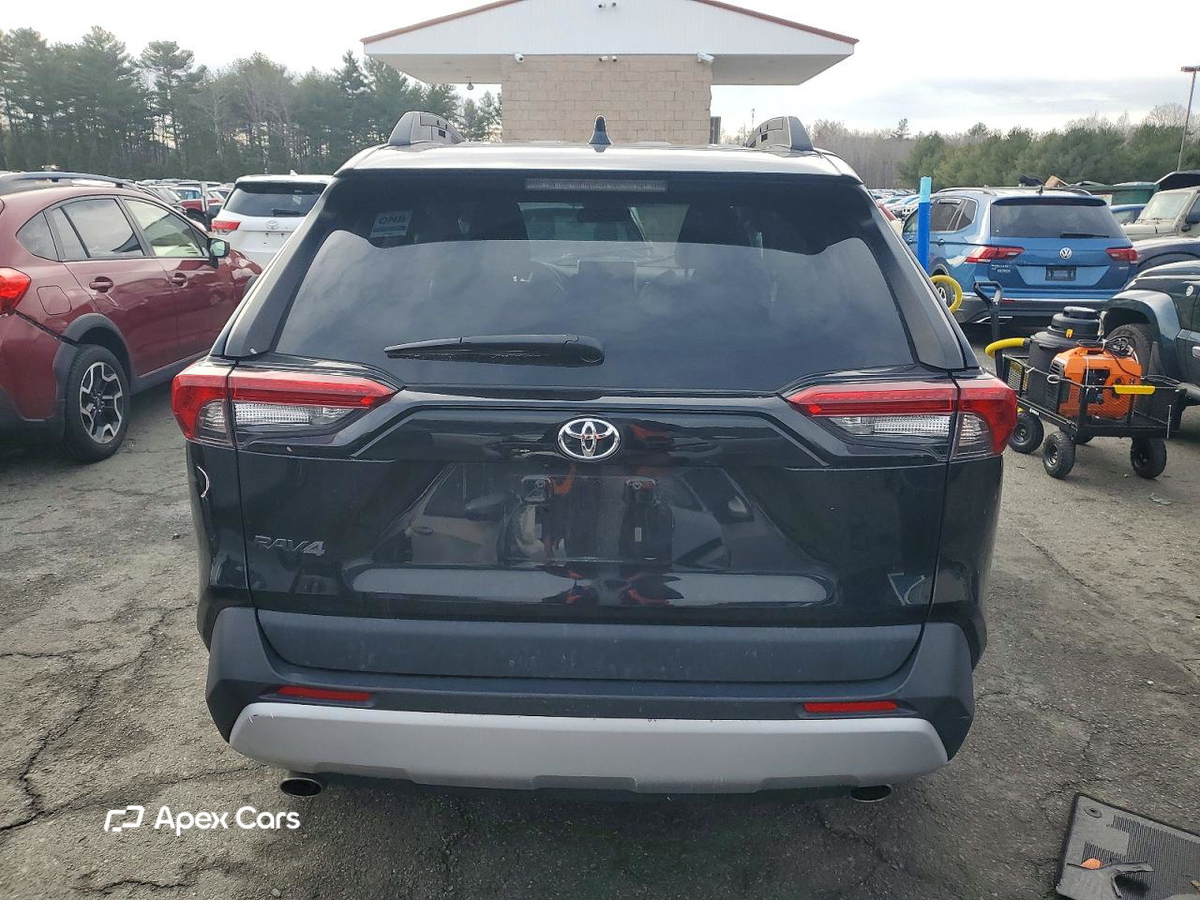 Toyota RAV 4 2021