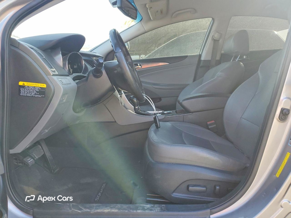 Hyundai Sonata 2012