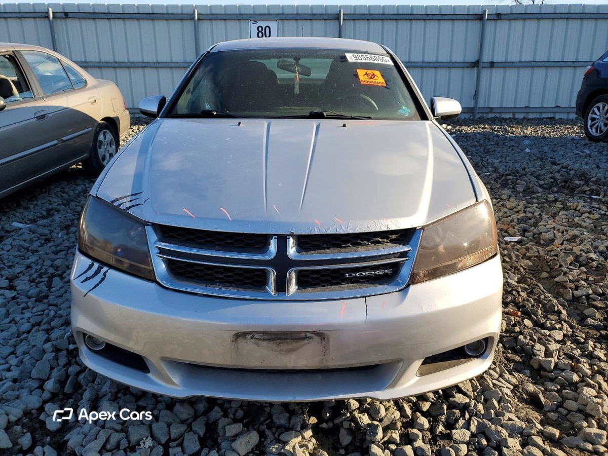 Dodge Avenger 2011