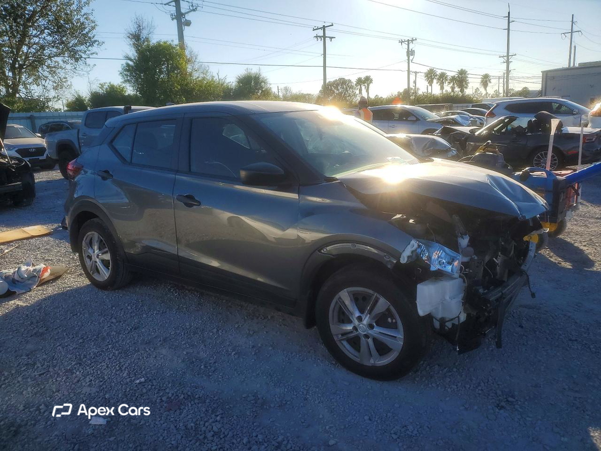 Nissan Kicks 2025