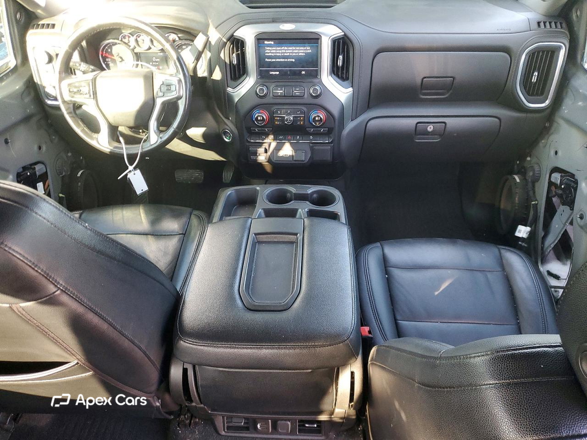 Chevrolet Silverado 2021
