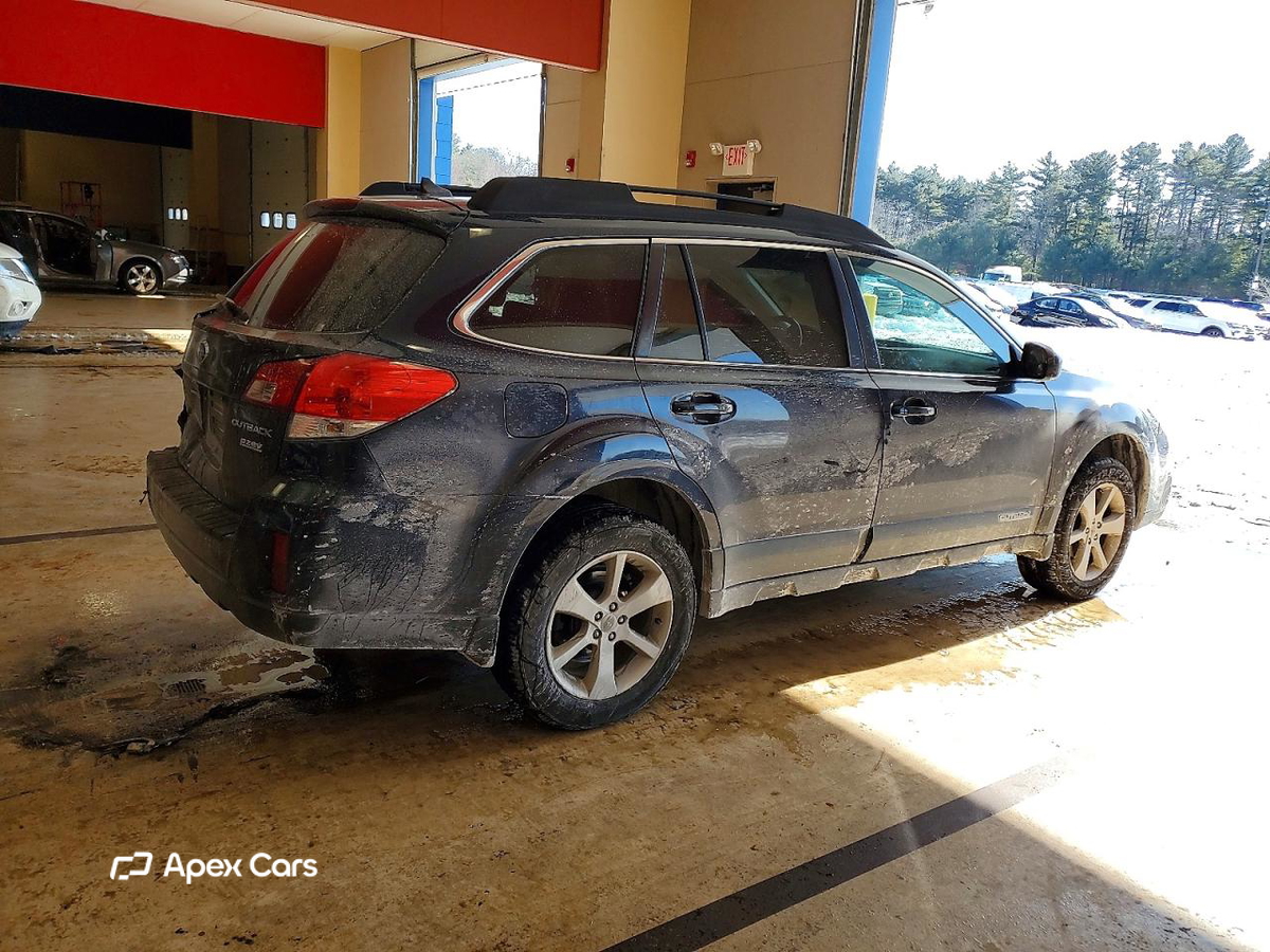Subaru Outback 2014