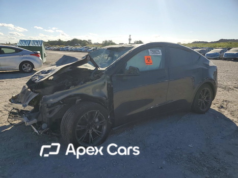 Tesla Model Y 2024 - Image 1 of 15