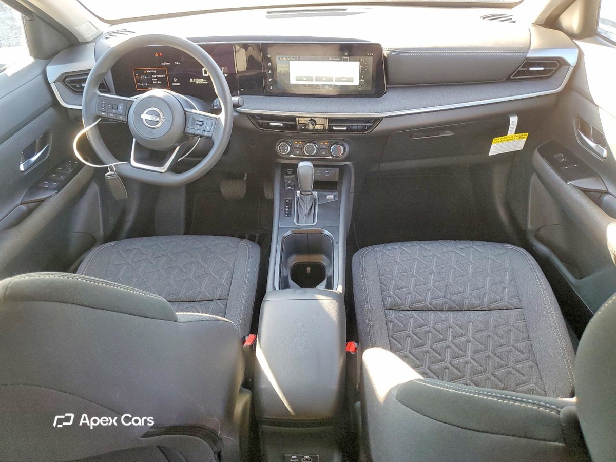 Nissan Kicks 2025