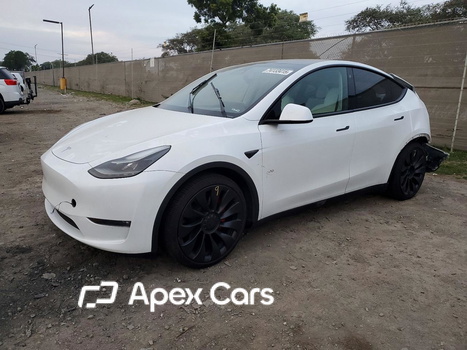 Tesla Model Y 2022 - Image 1 of 13