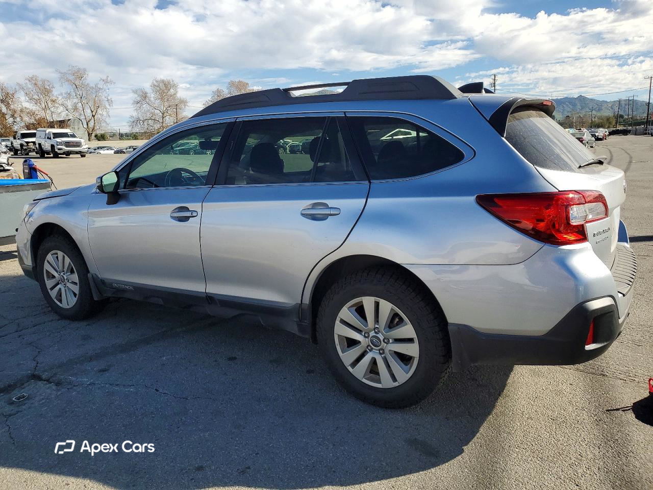 Subaru Outback 2018