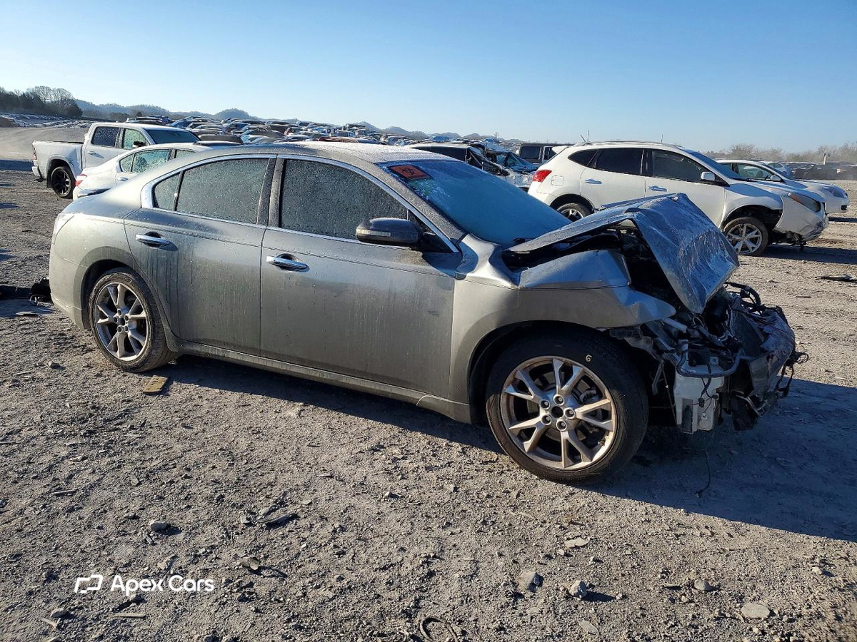 Nissan Maxima 2014