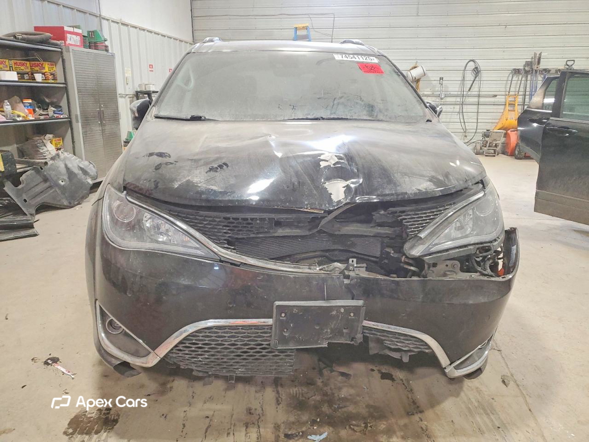 Chrysler Pacifica 2017