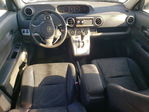 Toyota  2011