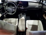 Lexus UX 2025