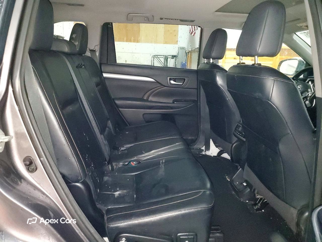 Toyota Highlander 2015