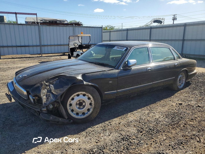 1999 Jaguar XJ - Image 1 of 5