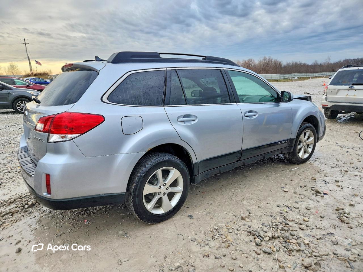 Subaru Outback 2013