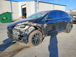 Tesla Model X 2019