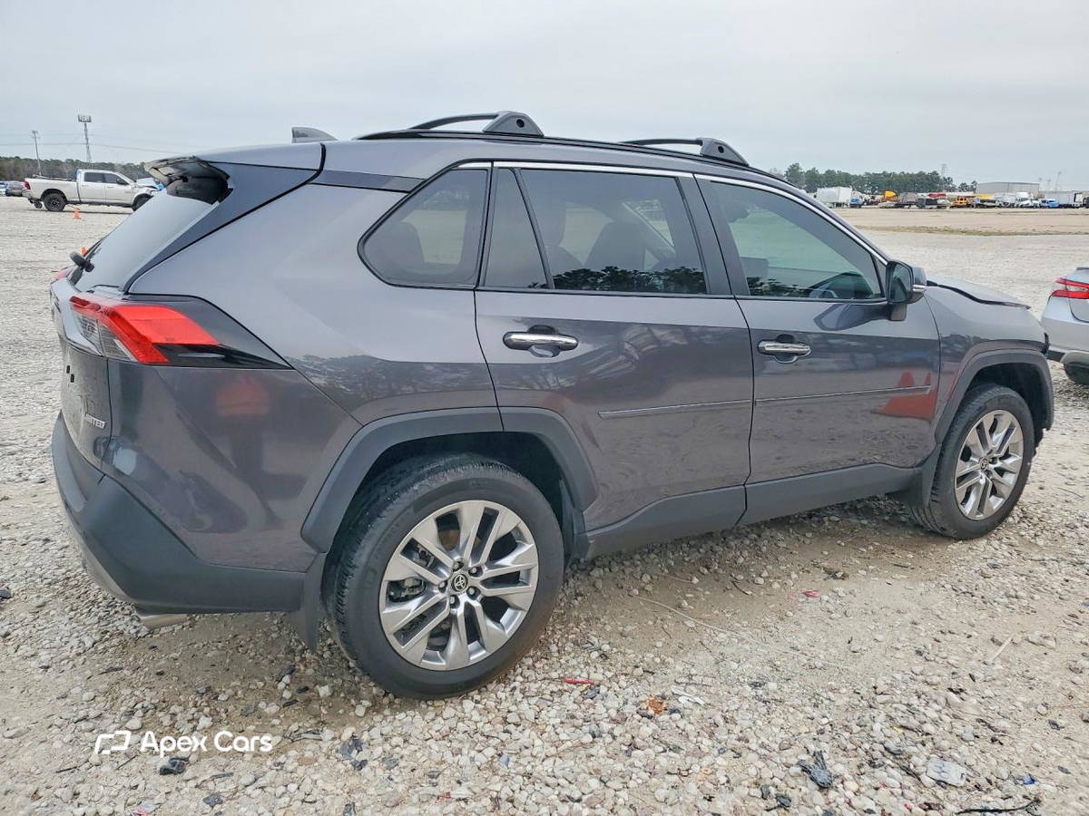 Toyota RAV 4 2024