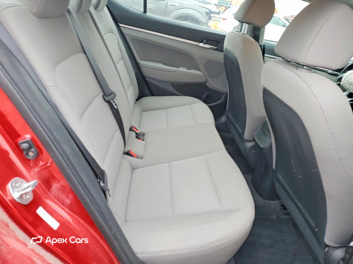 Hyundai Elantra 2020