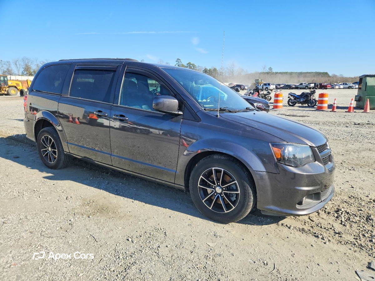Dodge Caravan 2018