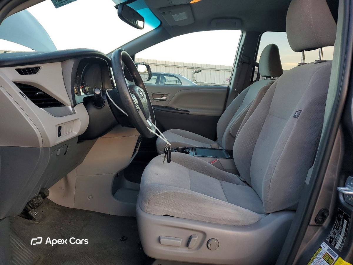 Toyota Sienna 2017