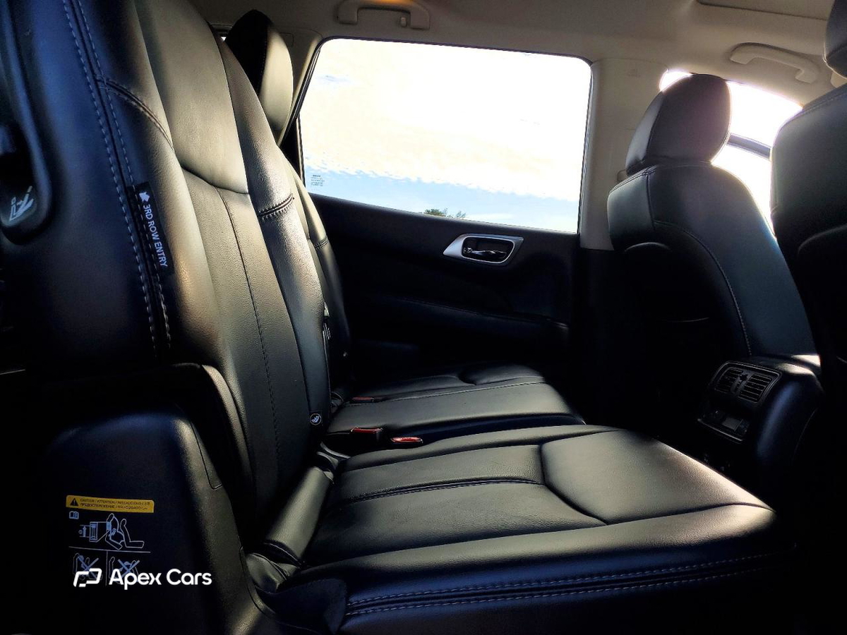 Nissan Pathfinder 2018