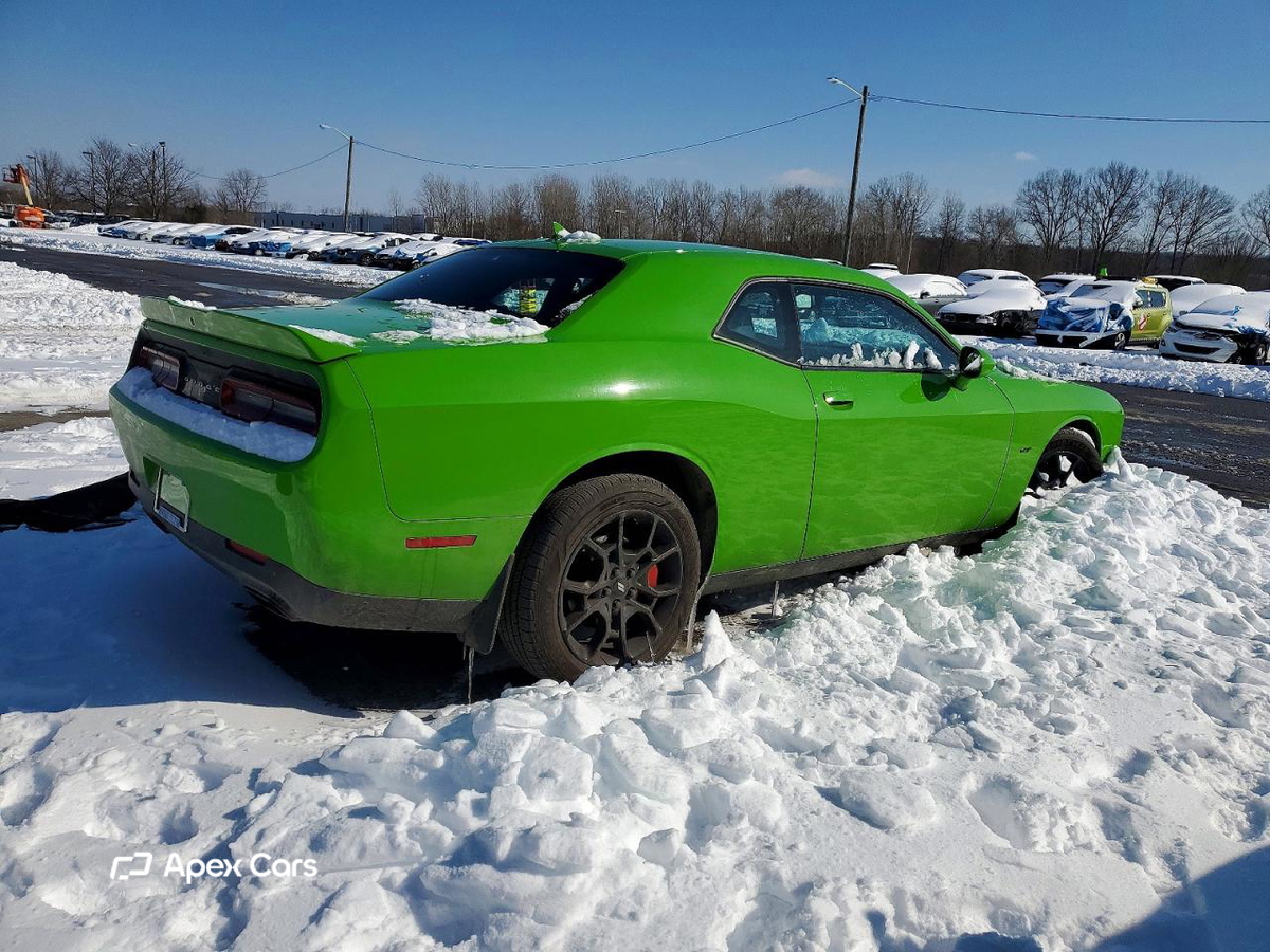Dodge Challenger 2017