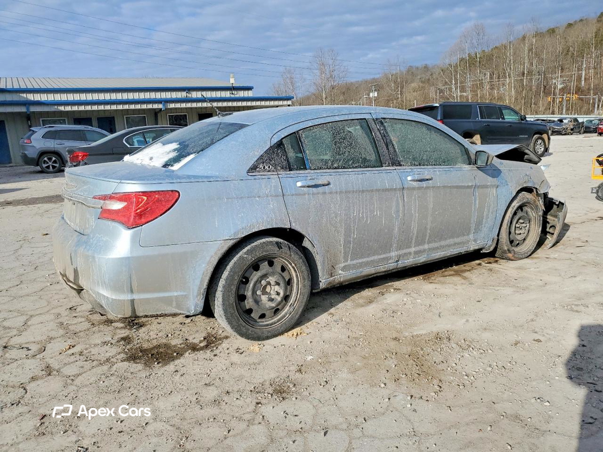 Chrysler 200 2012