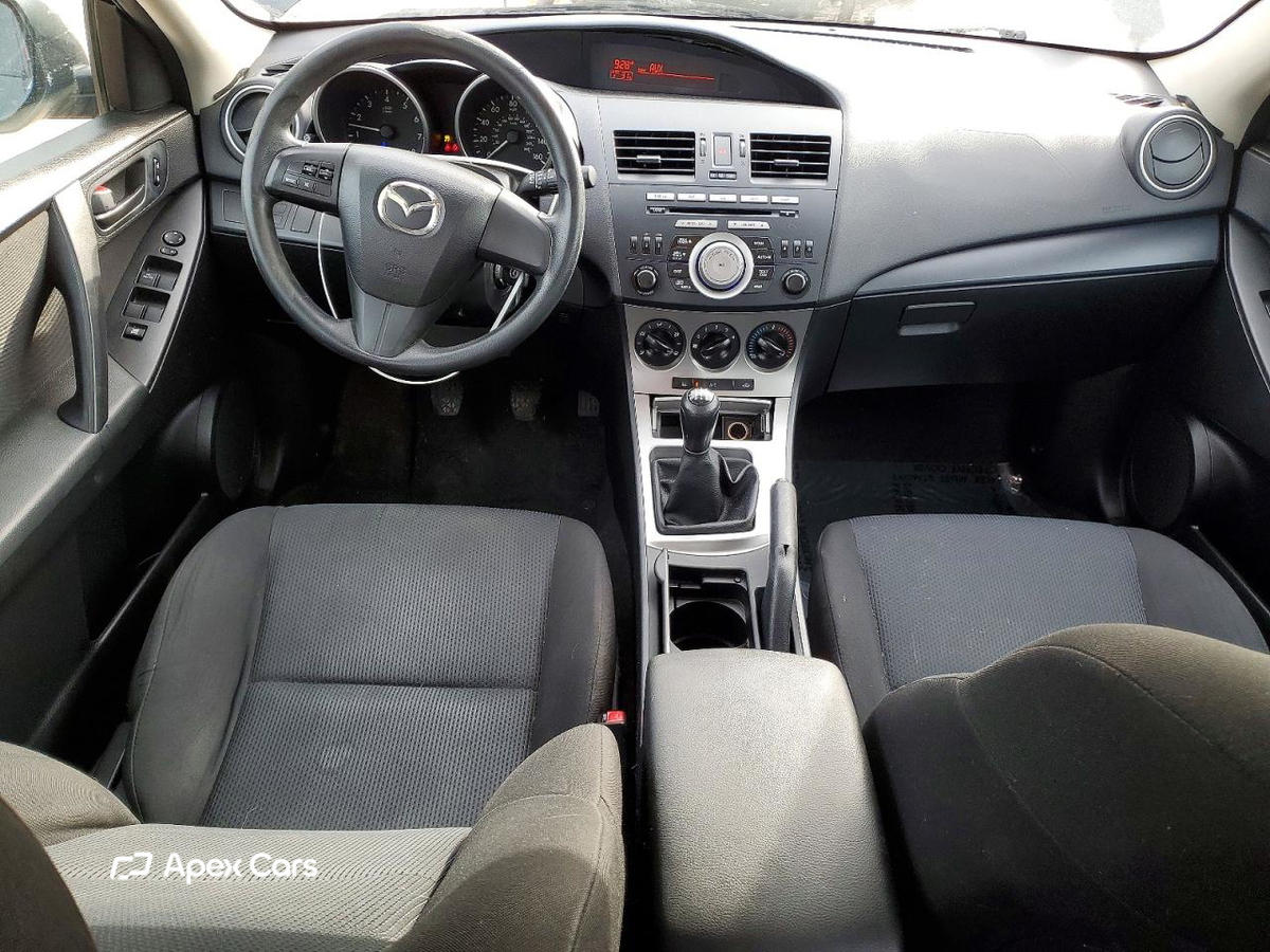 Mazda 3 2011