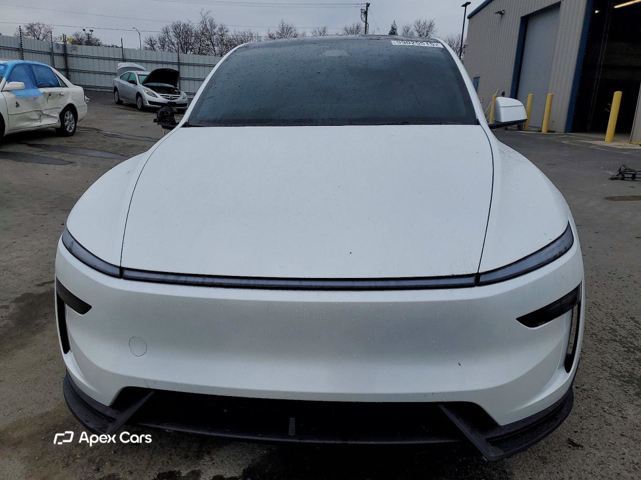 Tesla Model Y 2026