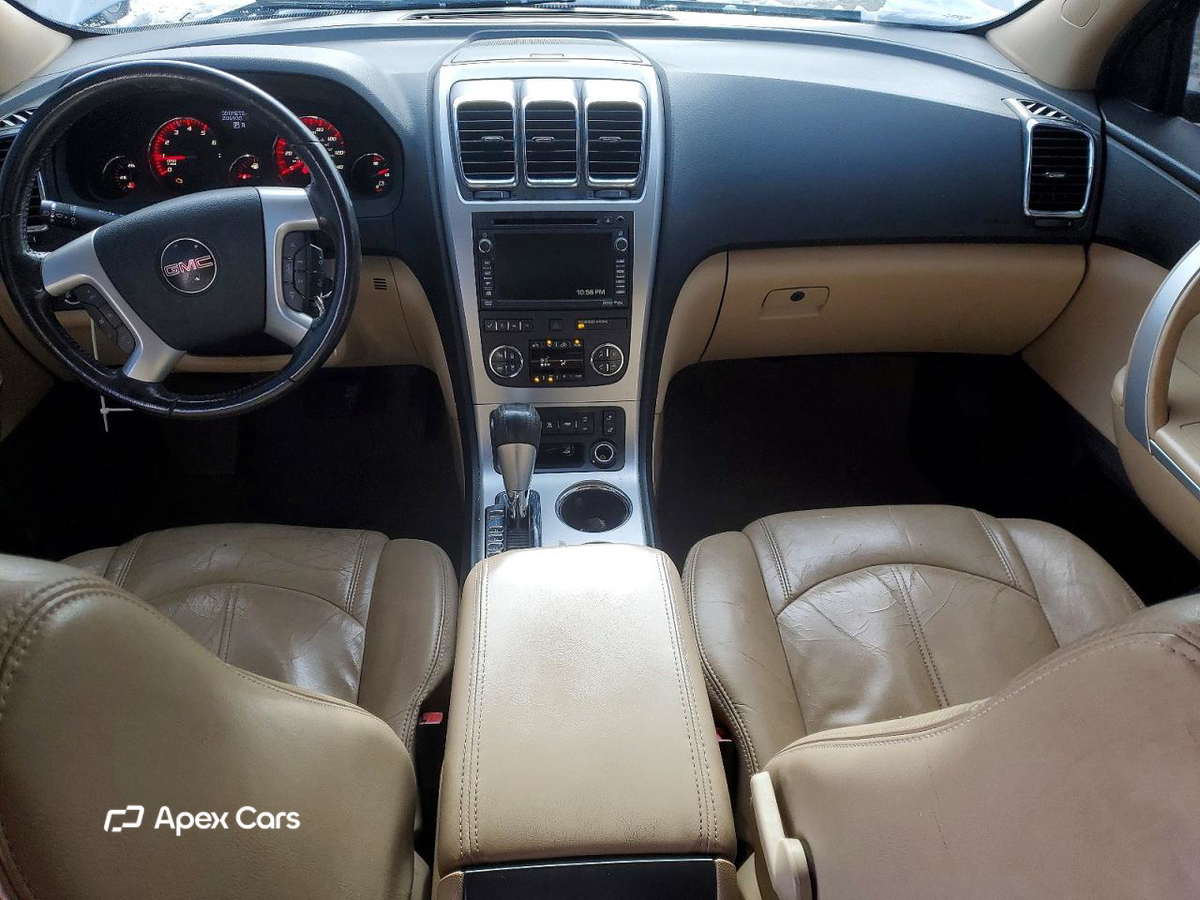 GMC Acadia 2011