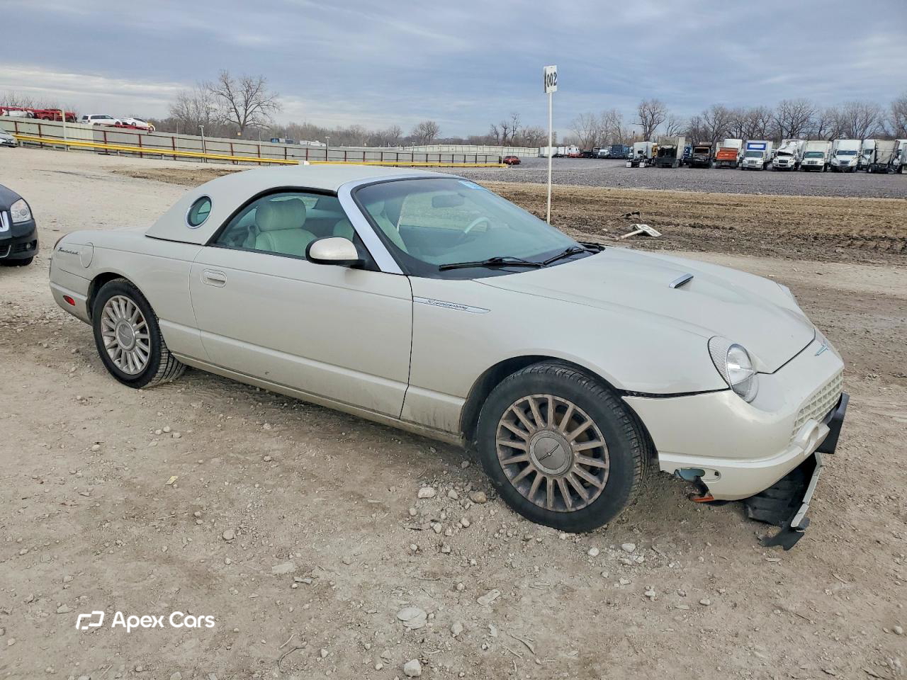 Ford Thunderbird 2005