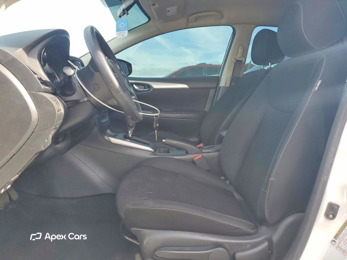 Nissan Sentra 2019