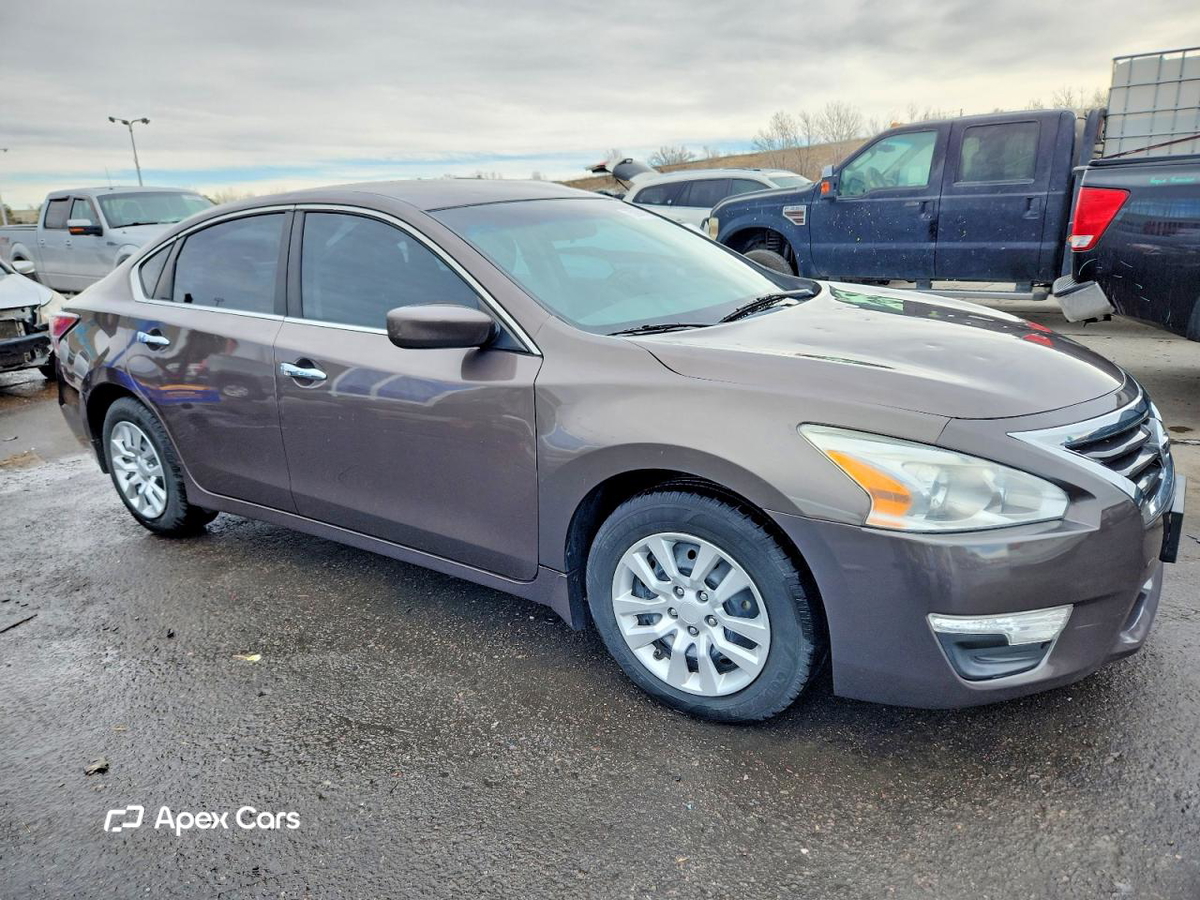 Nissan Altima 2015