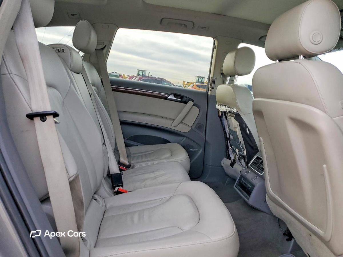 Audi Q7 2011