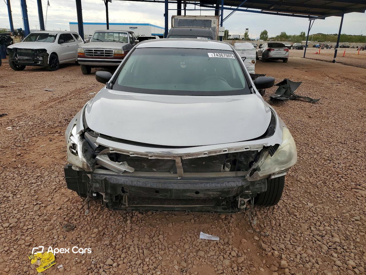 Nissan Altima 2014