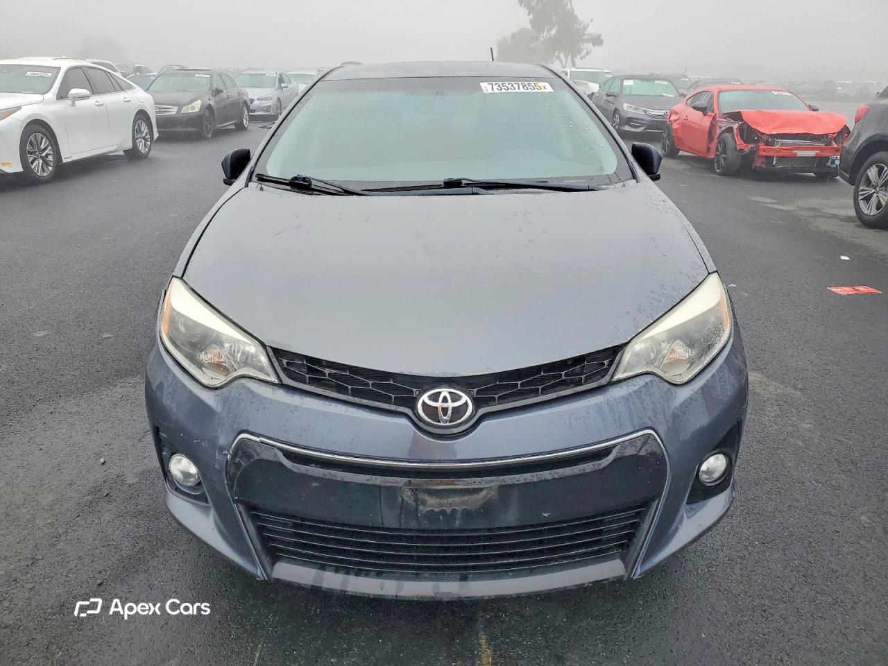 Toyota Corolla 2015