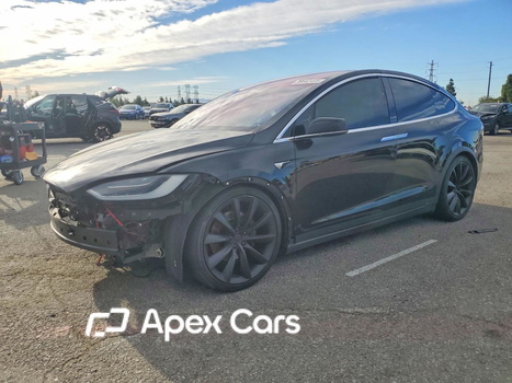 Tesla Model X 2018 - Image 1 of 14