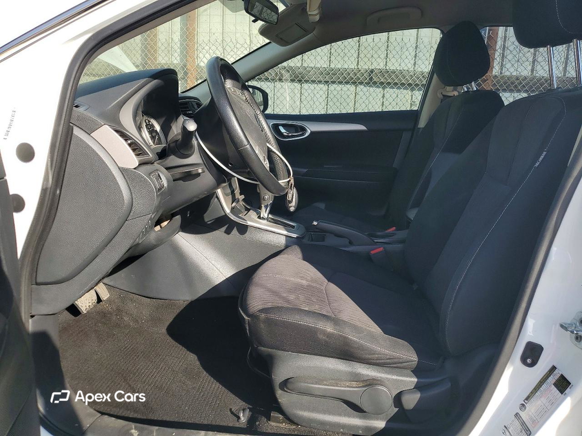 Nissan Sentra 2015