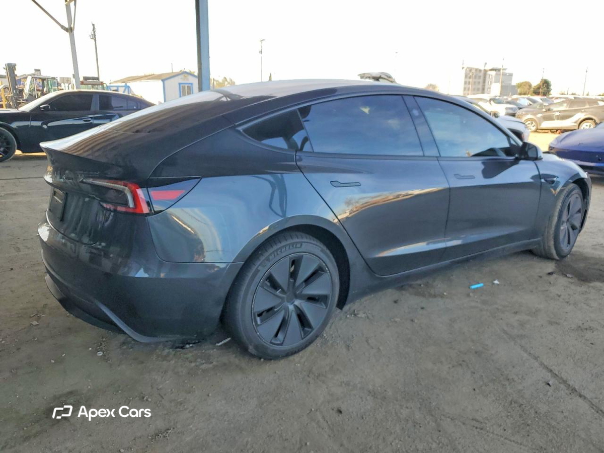Tesla Model 3 2025