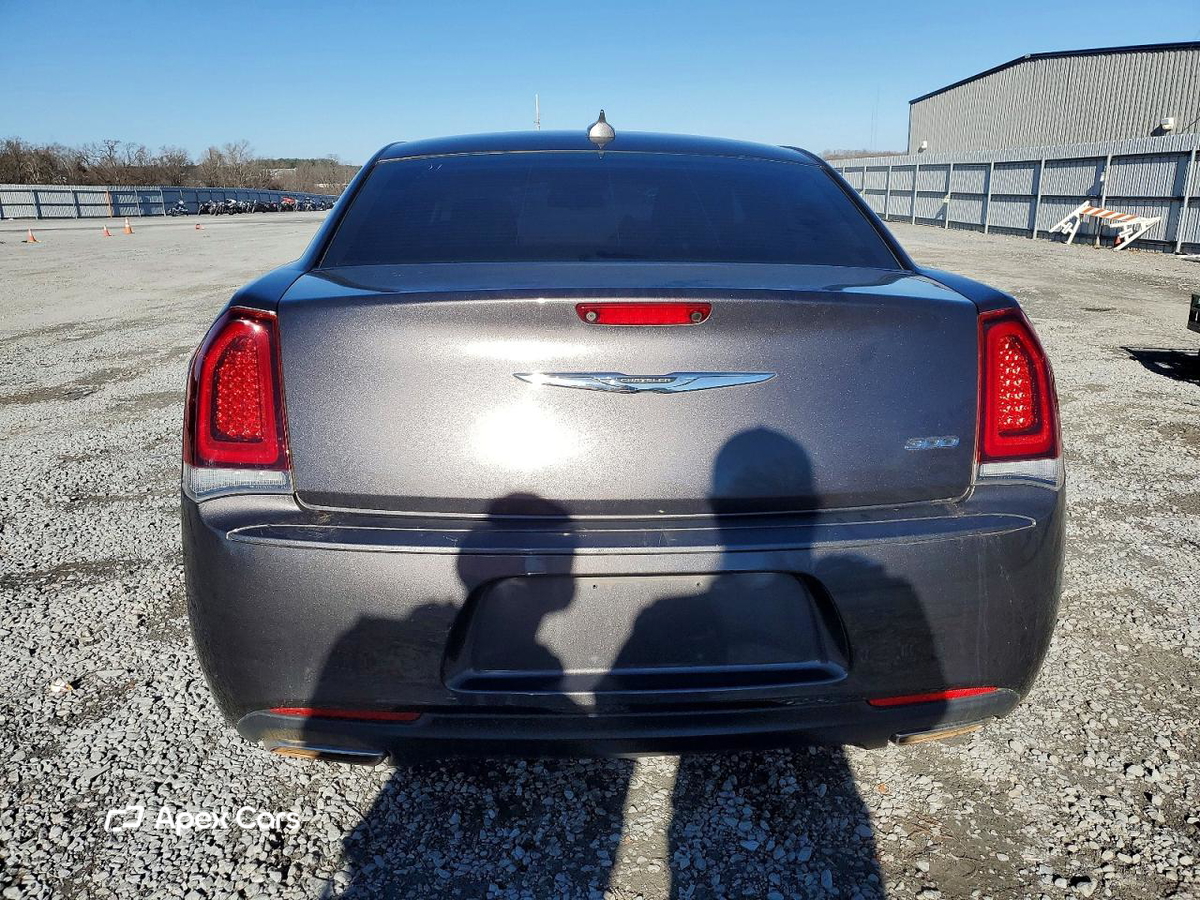 Chrysler 300 2020