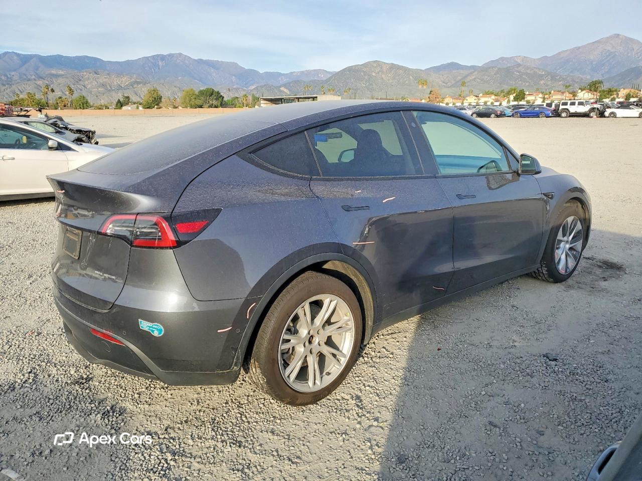 Tesla Model Y 2022