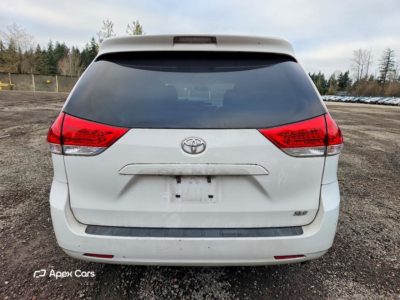 Toyota Sienna 2012