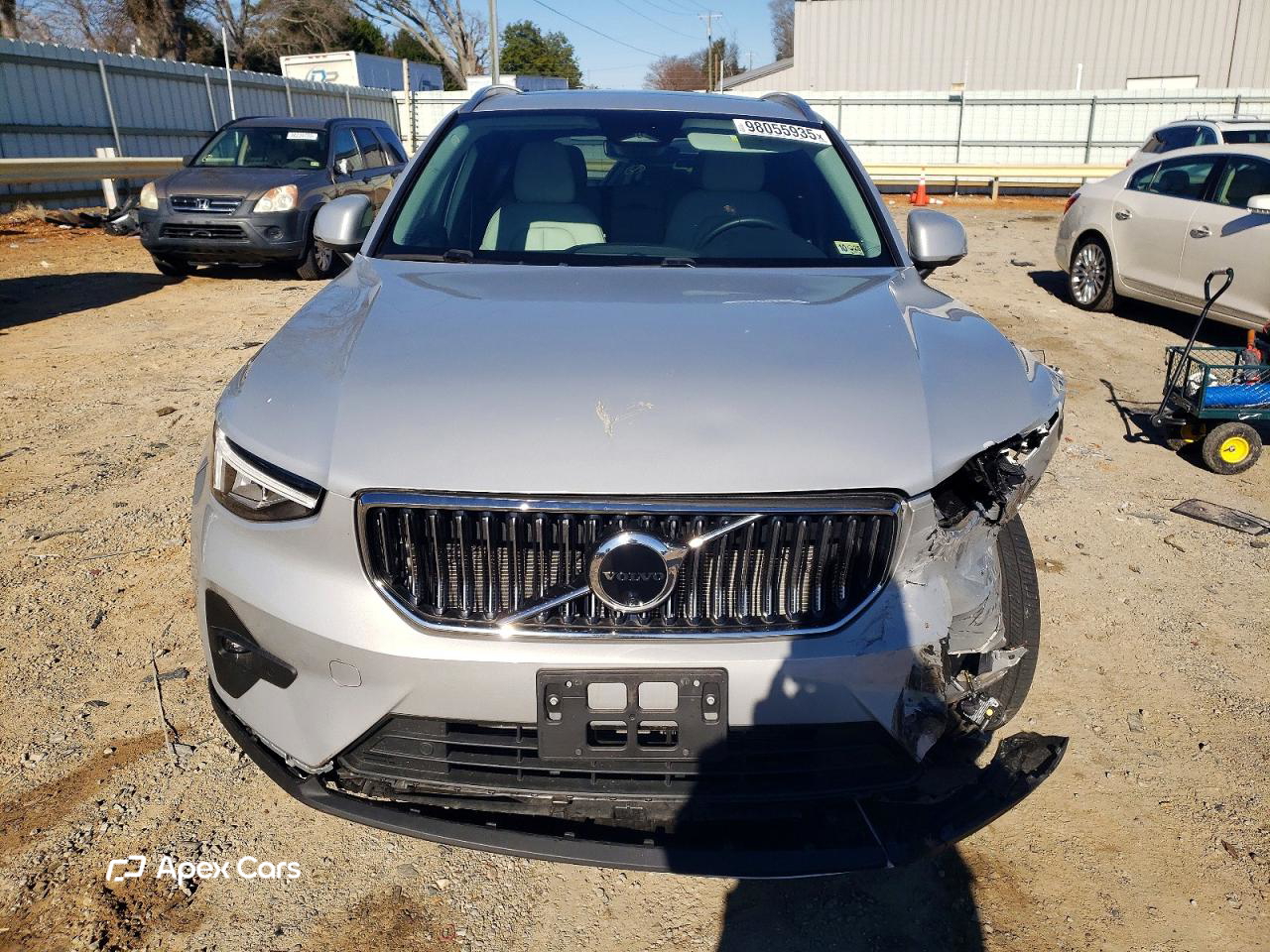 Volvo XC40 2023