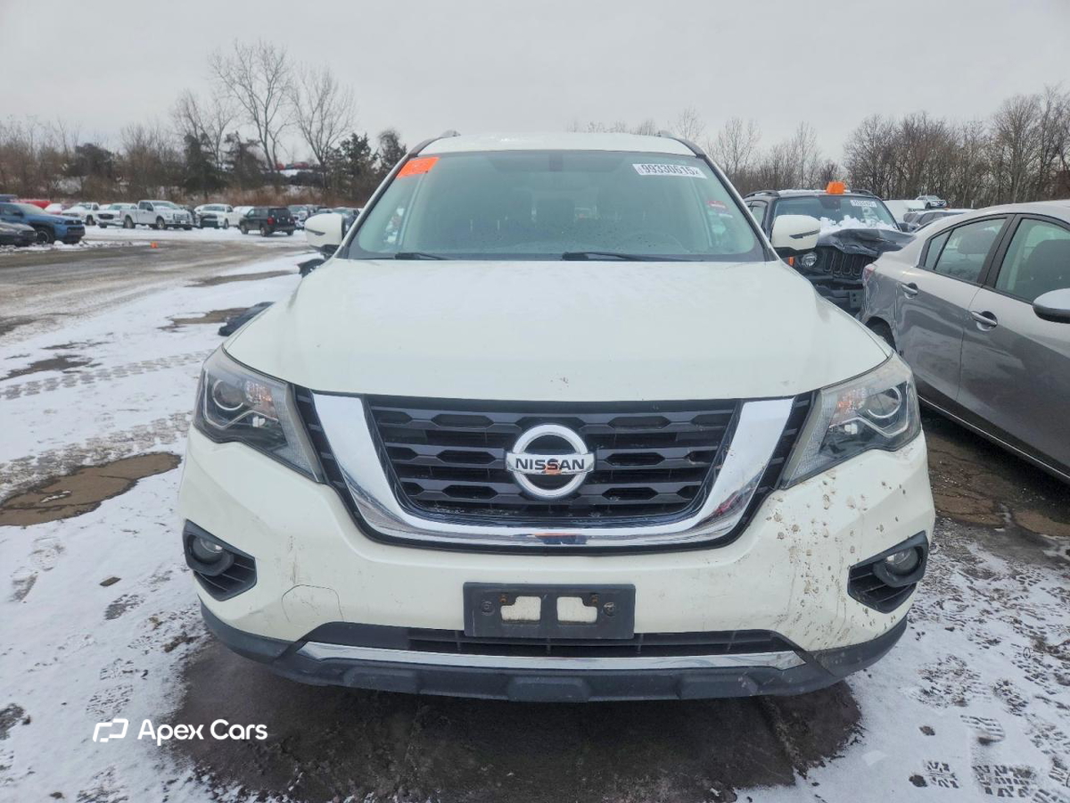Nissan Pathfinder 2018