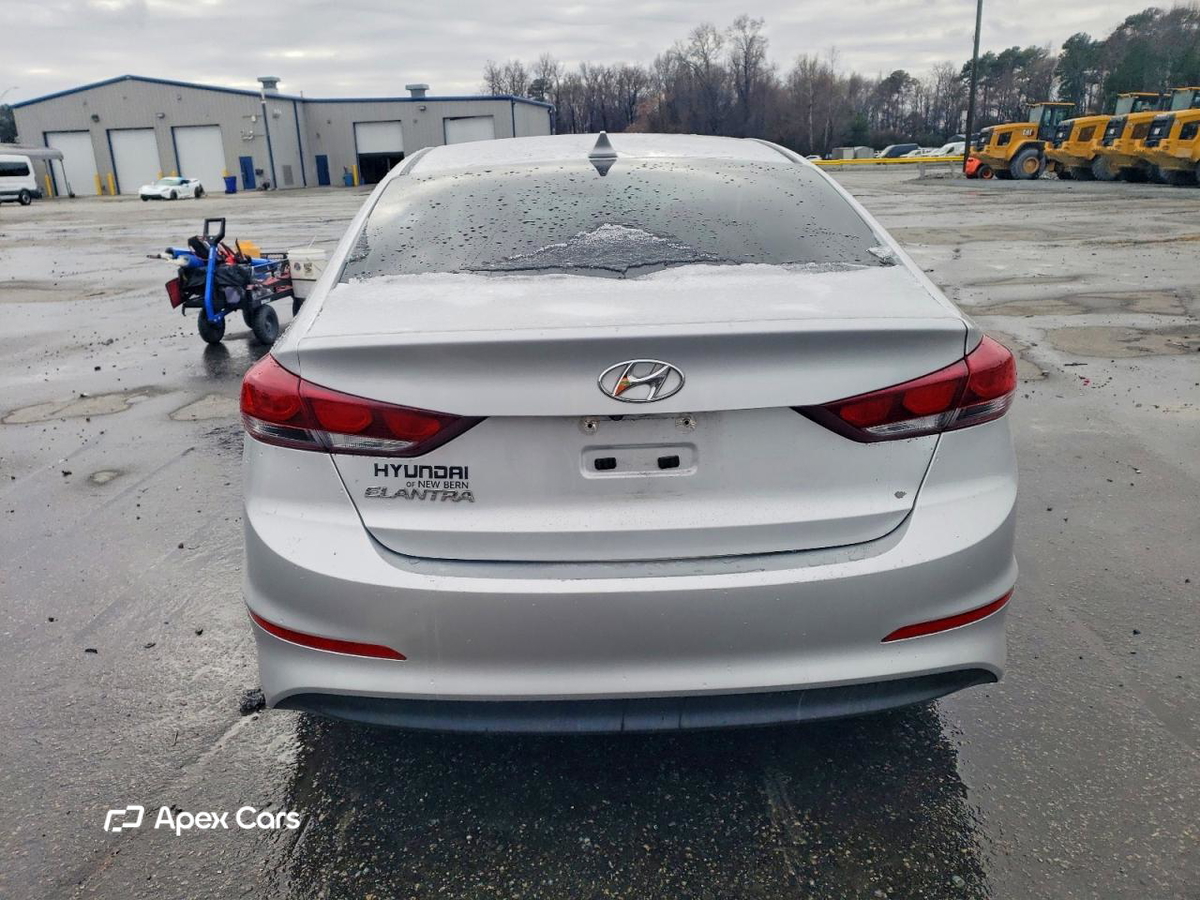 Hyundai Elantra 2018