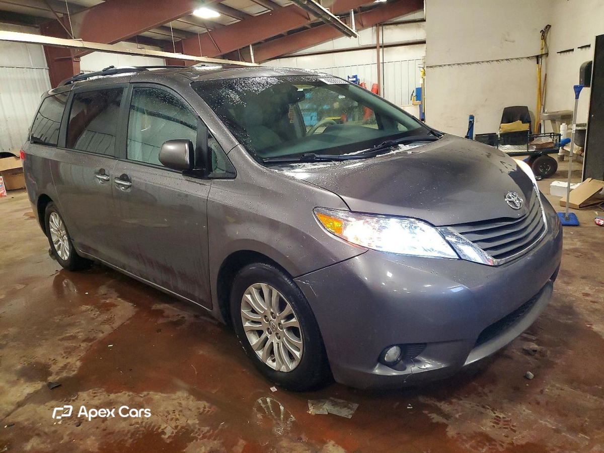 Toyota Sienna 2014