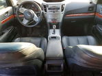 Subaru Outback 2011
