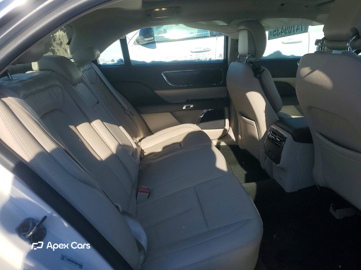 Lincoln Continental 2017